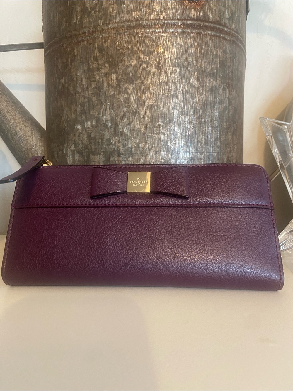 BNWNT kate spade 100% Leather with Gold Bow Zip-Around Plum Leather Wallet